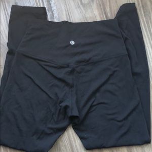 Lululemon high waisted cropped leggings - size 6